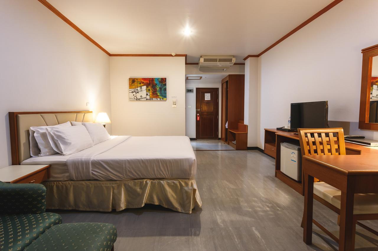 Surin Majestic Hotel Eksteriør billede